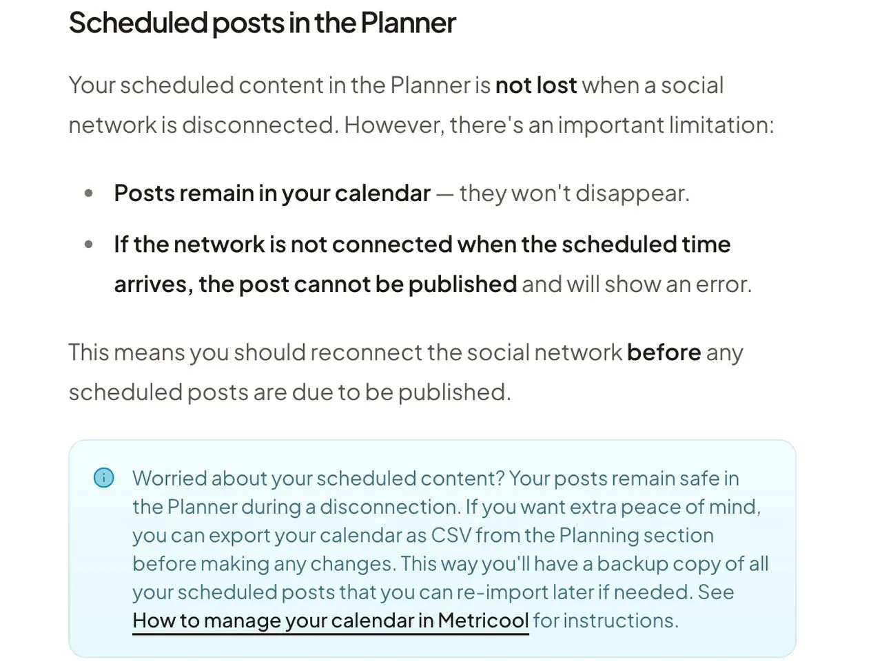 Metricool's help center: a disconnected network keeps its posts in the calendar, but they can't publish while it's disconnected, and a CSV export serves as the backup.